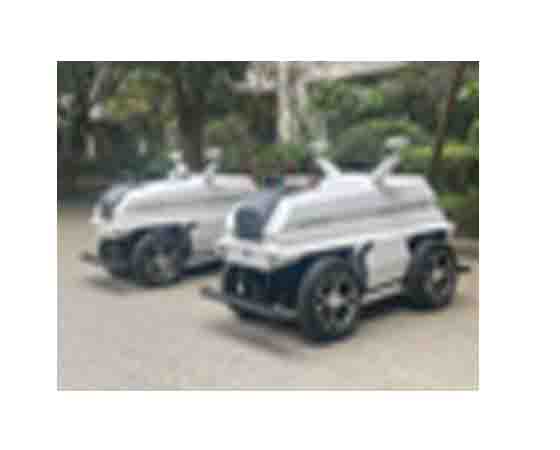 功能型無人車（室外實驗）